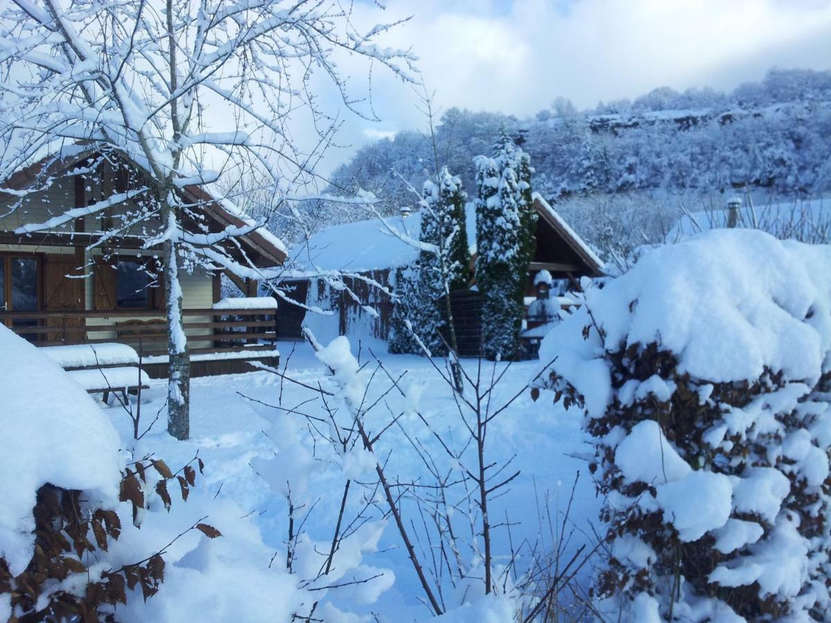 דוסייה Chalets Les Silenes מראה חיצוני תמונה